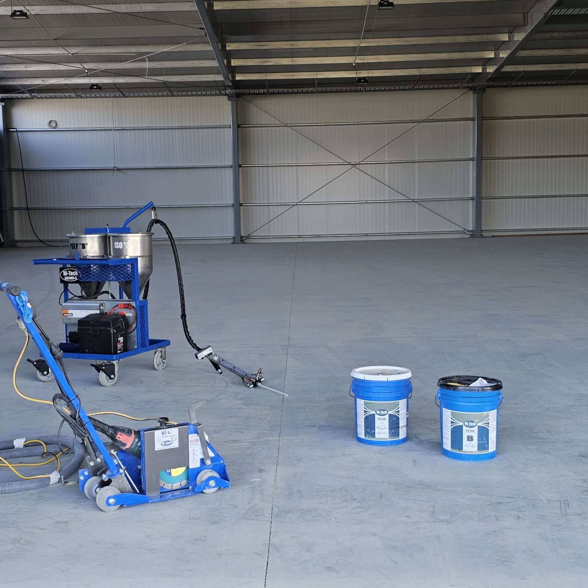 Joint filling equipment